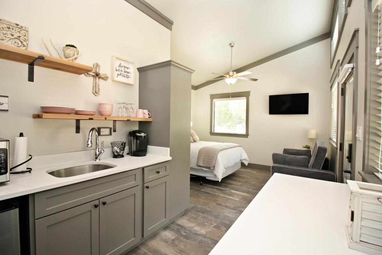 Green Acres Cottages - Wimberley Suite Exteriér fotografie